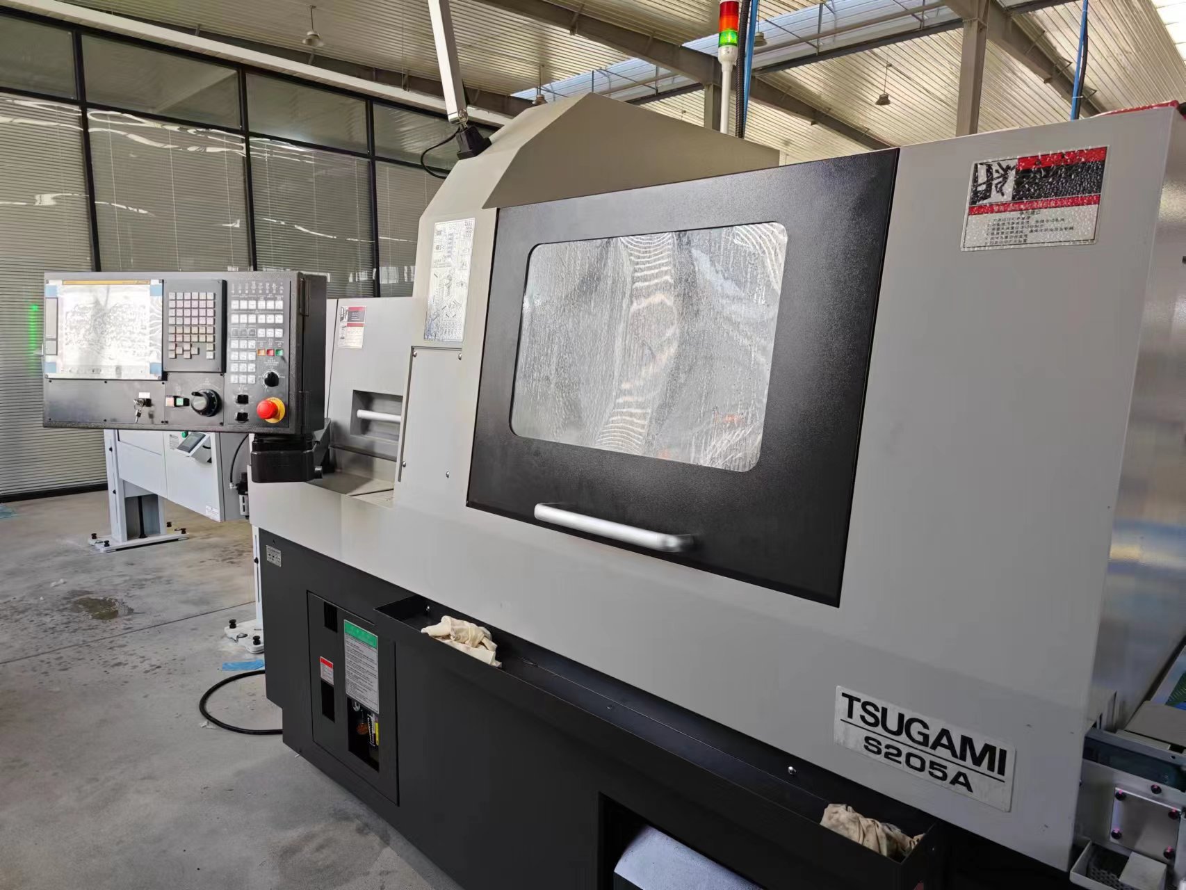 津上走心機(jī)客戶(hù)使用現(xiàn)場(chǎng)