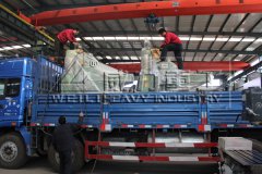 江蘇南通訂購兩臺Z3050液壓搖臂鉆床發車